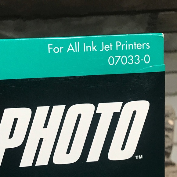 Jet Print 07033-0 New Photo Paper Gloss Finish Medium Weight 20 Sheets 8.5 x 11 - Picture 6 of 7